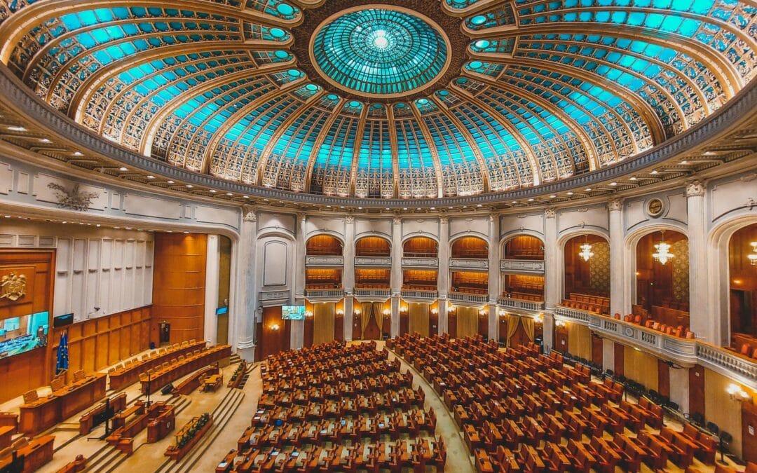 LEGADO DE FERIAS Y CONGRESOS ENTRE LOS ESTUDIANTES Y JÓVENES PROFESIONALES